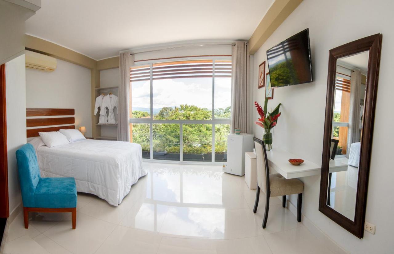 Vuelo 78 Hotel Tarapoto Exterior photo